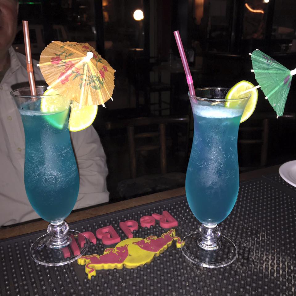 Food & Drinks